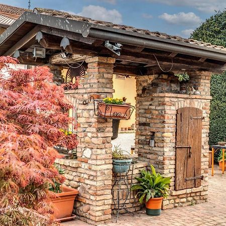 Agriturismo Pozzo Fiorito Castiglione Delle Stiviere Εξωτερικό φωτογραφία