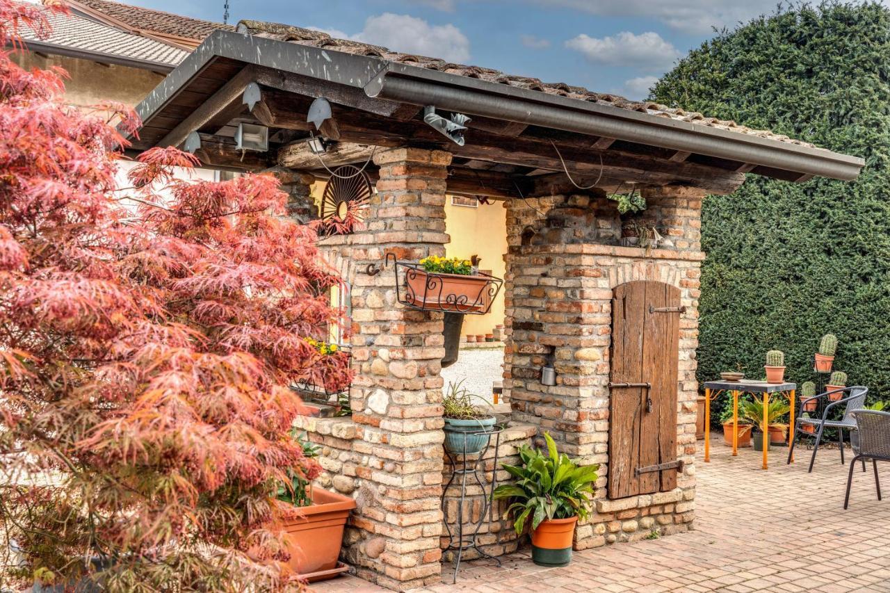 Agriturismo Pozzo Fiorito Castiglione Delle Stiviere Εξωτερικό φωτογραφία