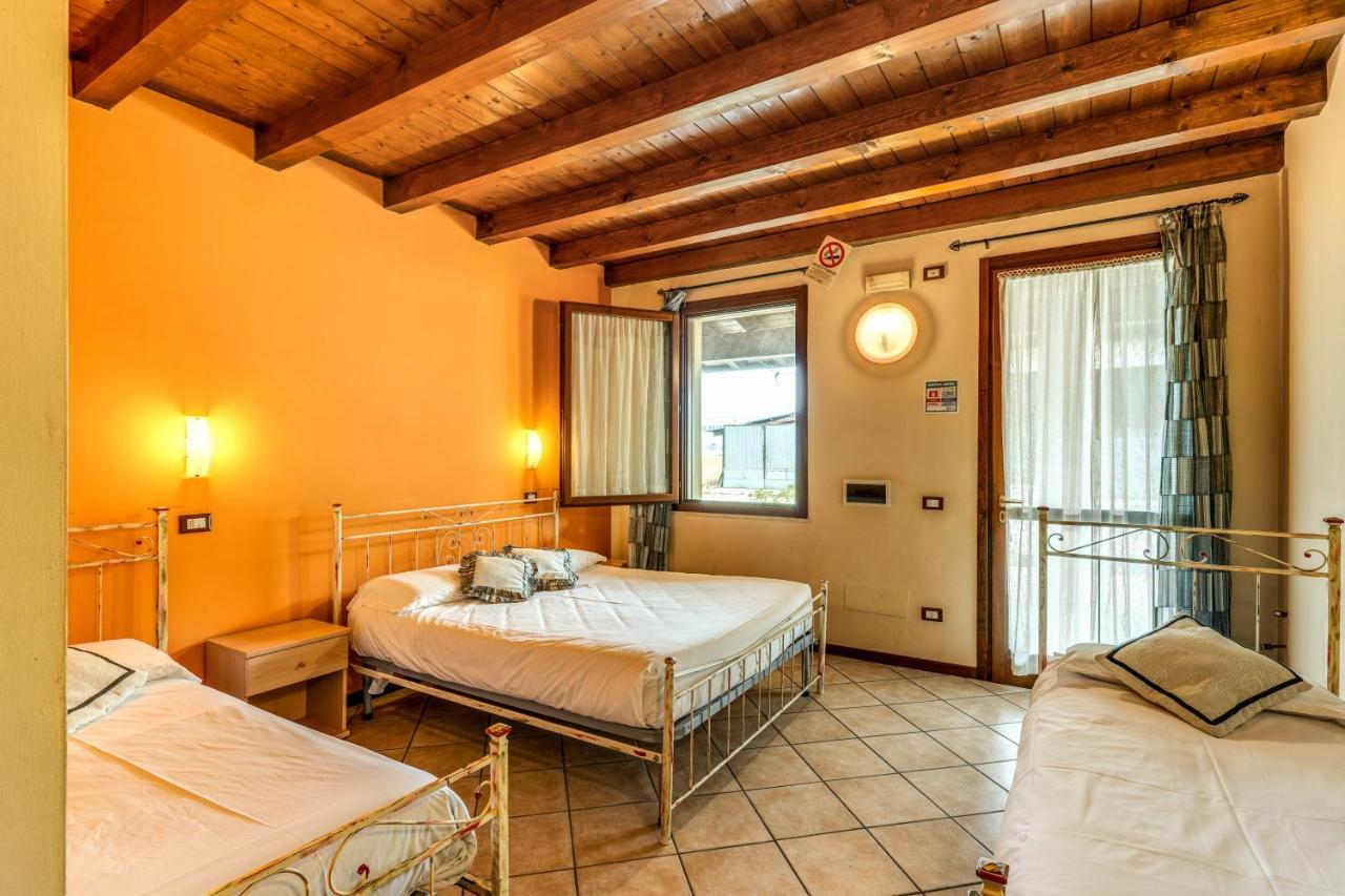 Agriturismo Pozzo Fiorito Castiglione Delle Stiviere Εξωτερικό φωτογραφία