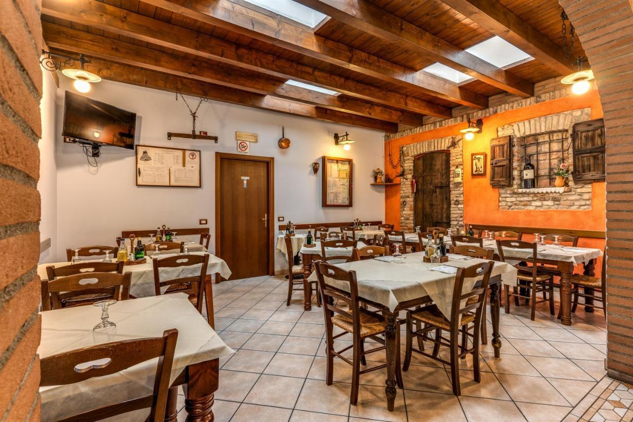 Agriturismo Pozzo Fiorito Castiglione Delle Stiviere Εξωτερικό φωτογραφία