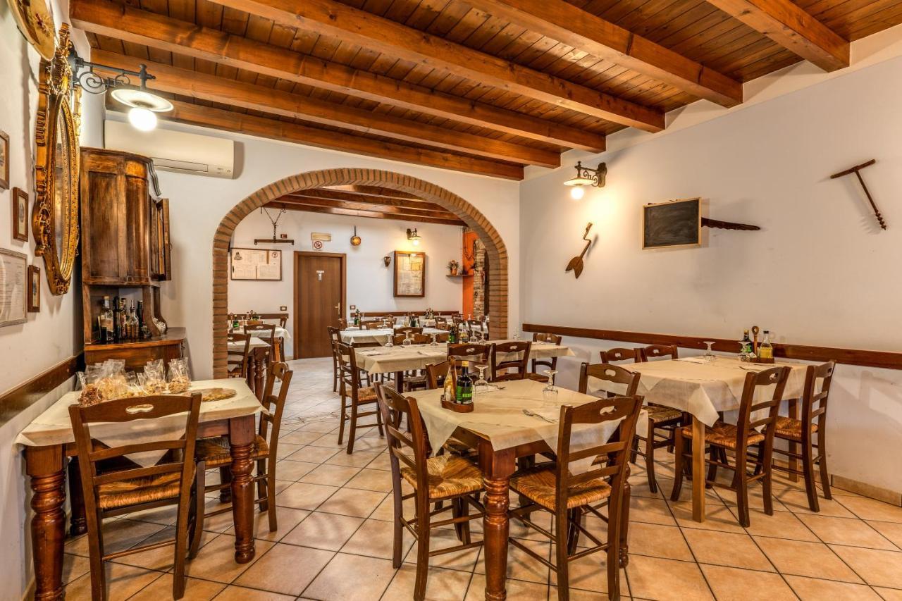 Agriturismo Pozzo Fiorito Castiglione Delle Stiviere Εξωτερικό φωτογραφία