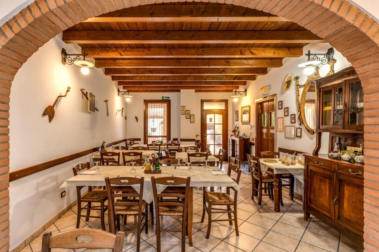 Agriturismo Pozzo Fiorito Castiglione Delle Stiviere Εξωτερικό φωτογραφία