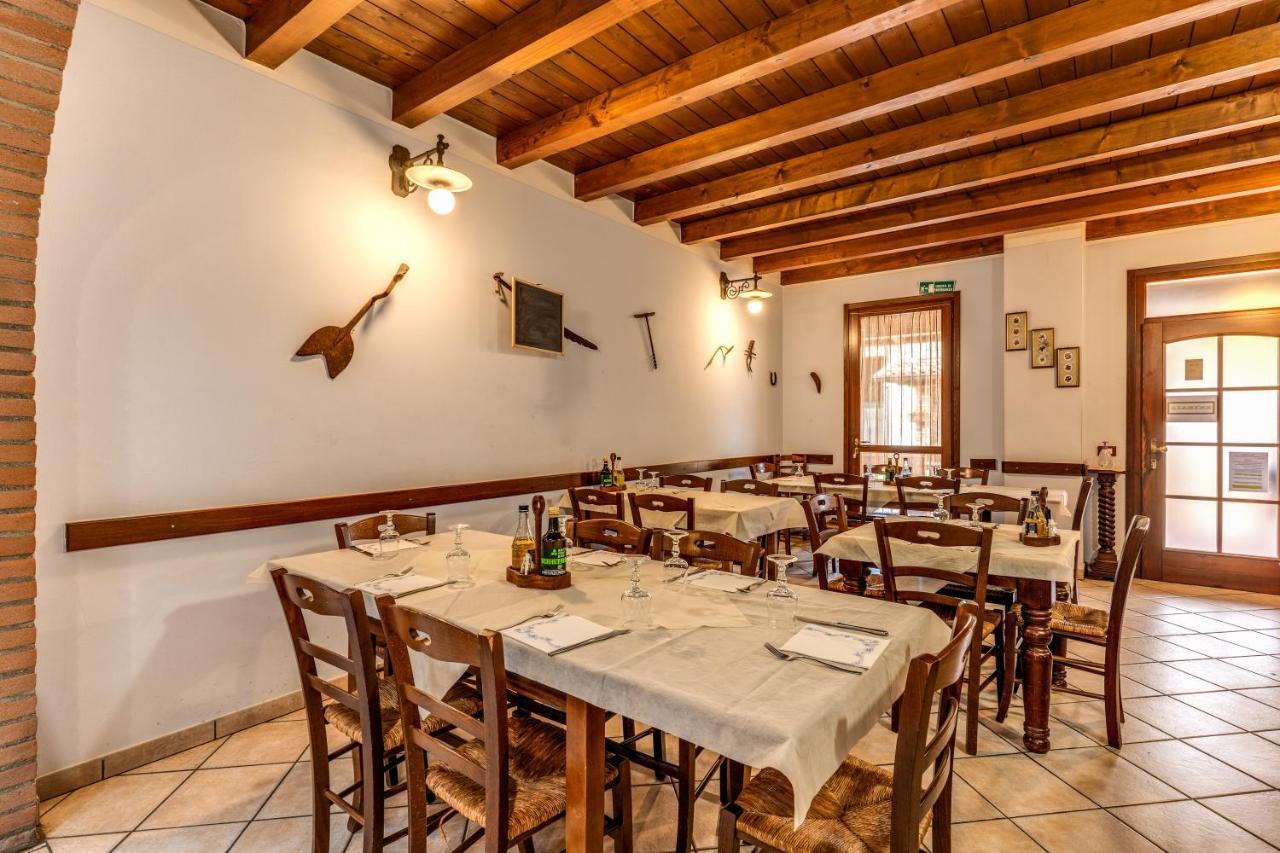 Agriturismo Pozzo Fiorito Castiglione Delle Stiviere Εξωτερικό φωτογραφία