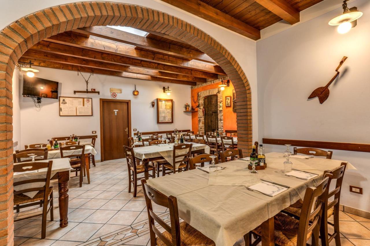 Agriturismo Pozzo Fiorito Castiglione Delle Stiviere Εξωτερικό φωτογραφία