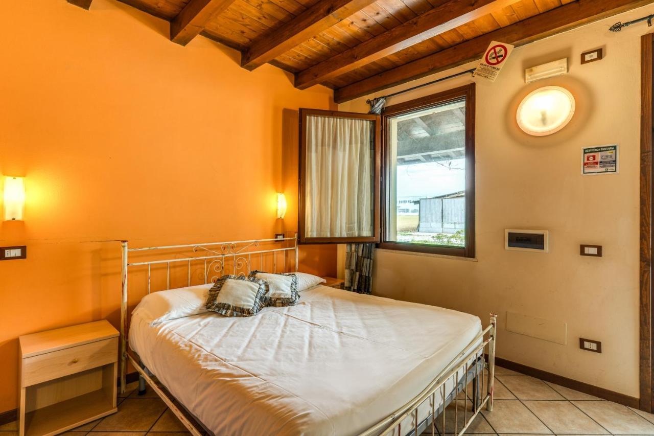Agriturismo Pozzo Fiorito Castiglione Delle Stiviere Εξωτερικό φωτογραφία
